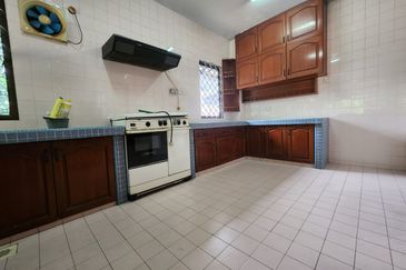 Seksyen 11, Shah Alam