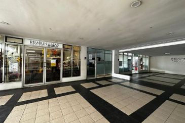 Suri Puteri Serviced Apartment