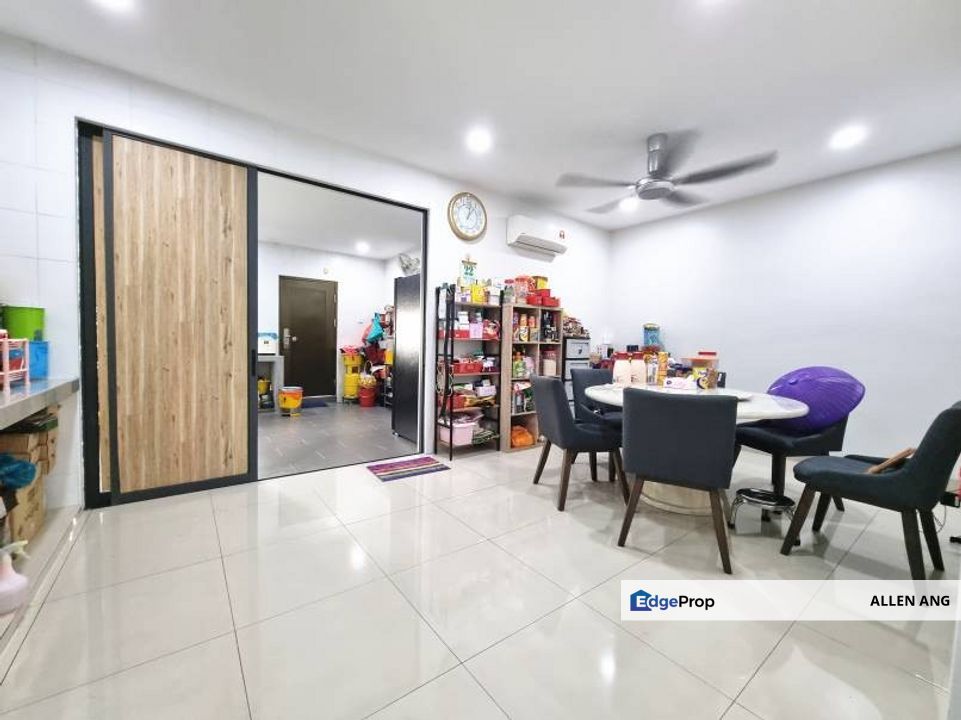 3 STOREY BAYU DAMANSARA PJU 10, DAMANSARA DAMAI, SELANGOR, Selangor, Damansara Damai