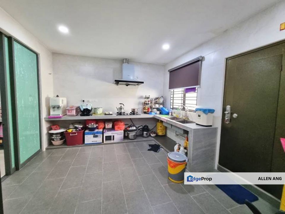 3 STOREY BAYU DAMANSARA PJU 10, DAMANSARA DAMAI, SELANGOR, Selangor, Damansara Damai