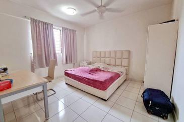 Indah Alam Condominium