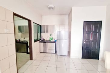 Indah Alam Condominium