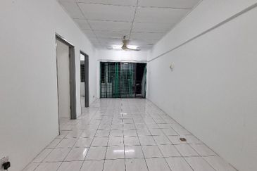 Pangsapuri Perdana, Seksyen 13