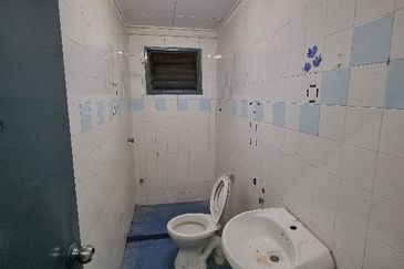 Pangsapuri Perdana, Seksyen 13