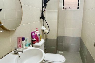 Alam Sanjung Serviced Apartment