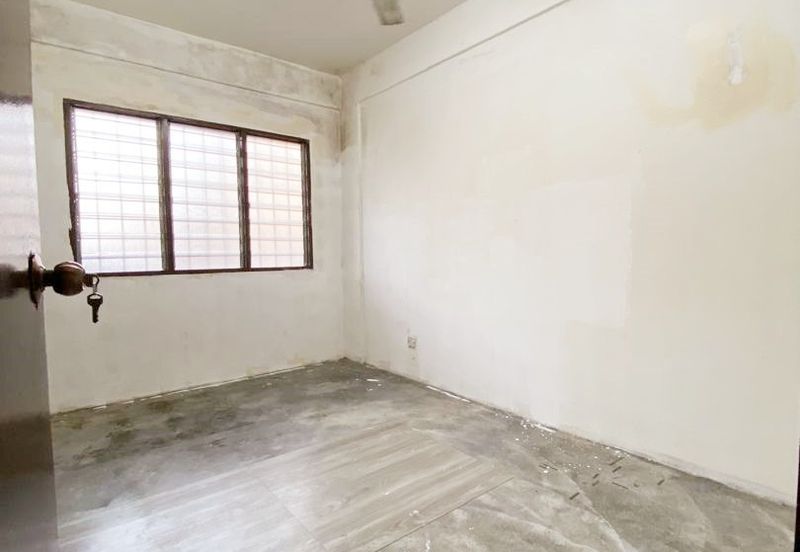 Pangsapuri Ruselia @ Taman Pinggiran Utama