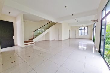 Villa 22 Bukit Rimau