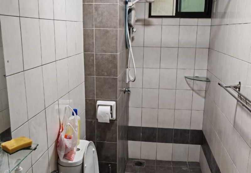 Indah Alam Condominium