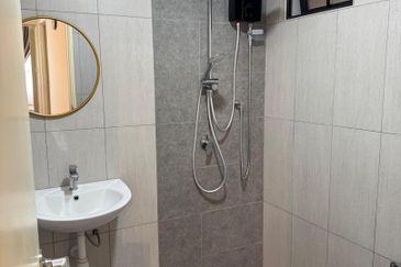 Emira Residence @ Shah Alam