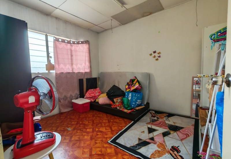 Flat PKNS @ Seksyen 6