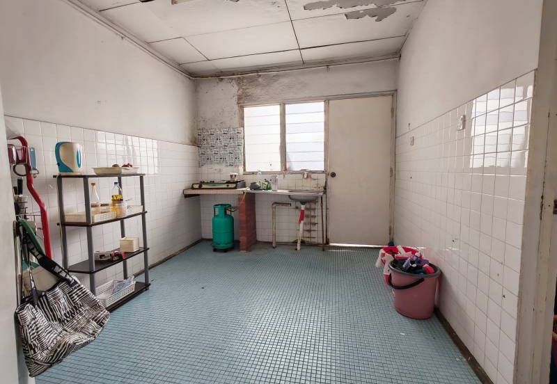 Flat PKNS @ Seksyen 6