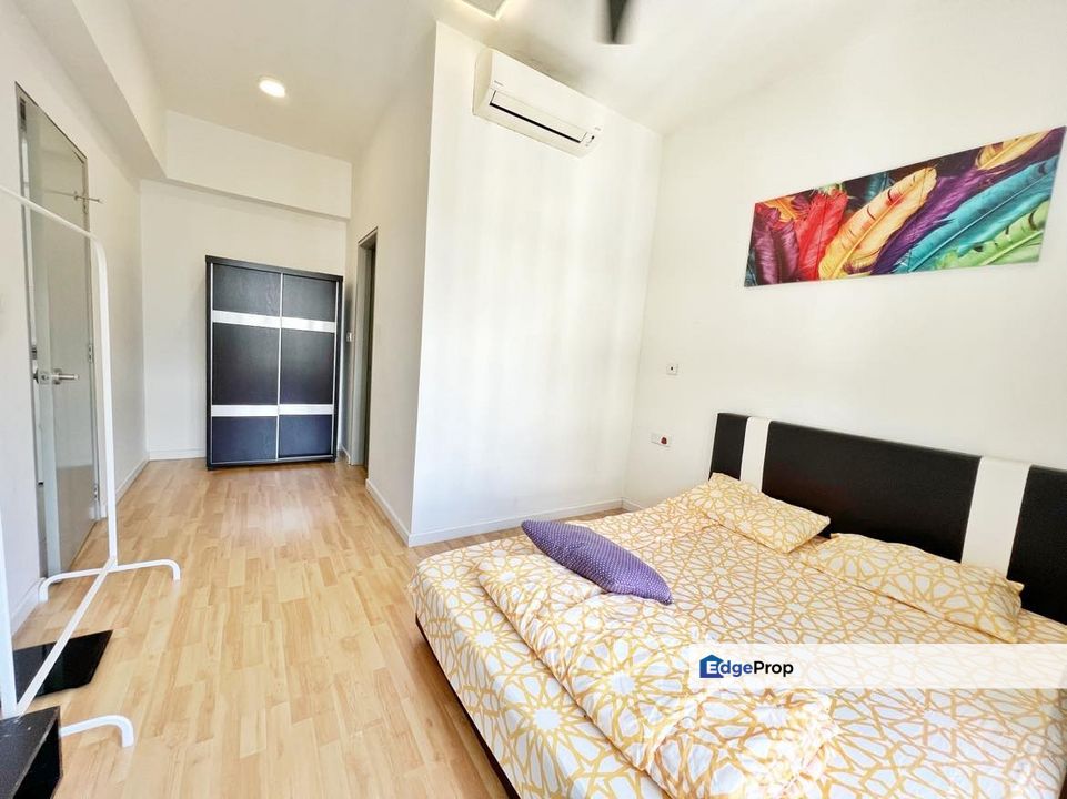 Suria Residence by Sunsuria, Bukit Jelutong, Selangor, Selangor, Bukit Jelutong