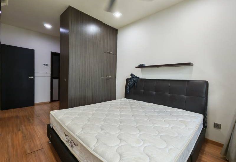 Indah Alam Condominium