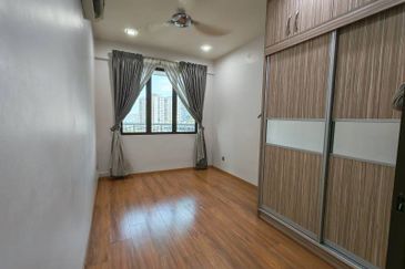 Indah Alam Condominium