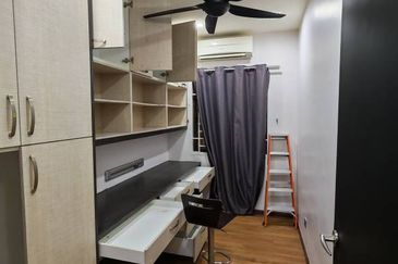 Indah Alam Condominium