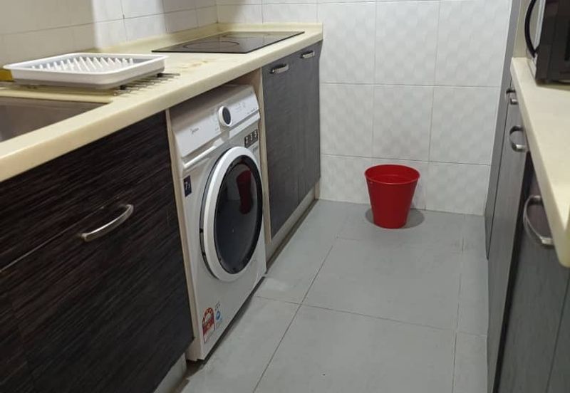 Indah Alam Condominium