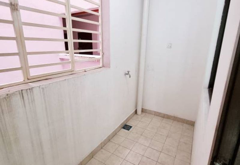 Indah Alam Condominium