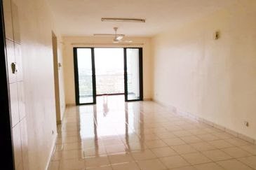 Indah Alam Condominium