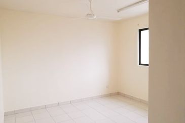 Indah Alam Condominium