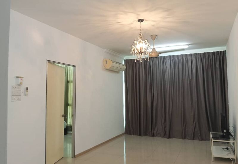 Vista Alam Serviced Apartment