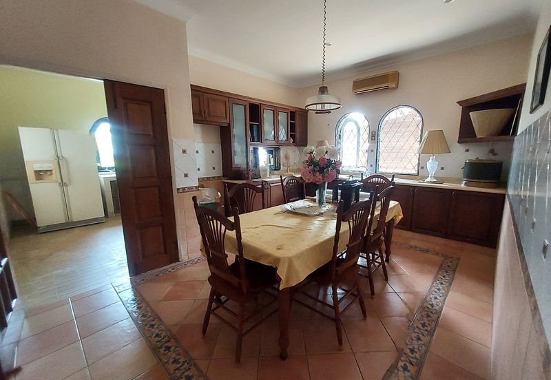 Seksyen 11, Shah Alam