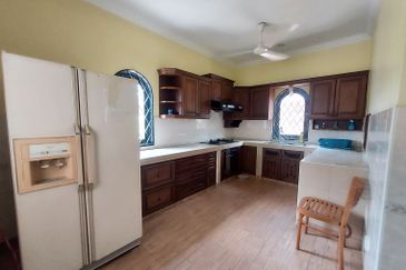 Seksyen 11, Shah Alam