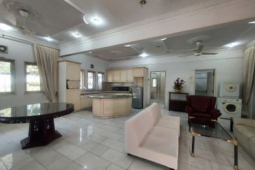 Seksyen 11, Shah Alam