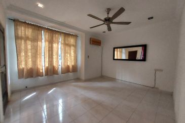 Perdana Lakeview East