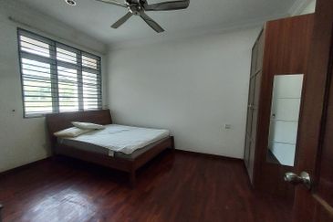 Perdana Lakeview East