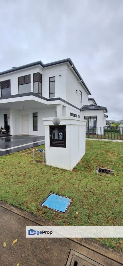 Endlot with land, double storey, never occupied, Selangor, Bandar Puncak Alam