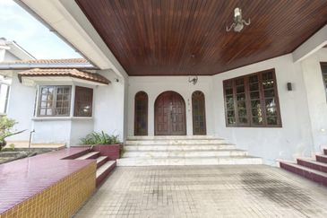 Seksyen 11, Shah Alam