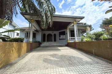 Seksyen 11, Shah Alam