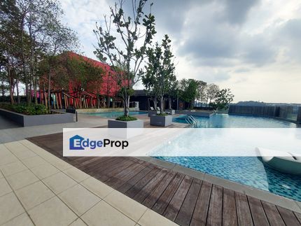 Facing Aeon mall, with balcony, walking distance to future LRT3 station, Selangor, Shah Alam