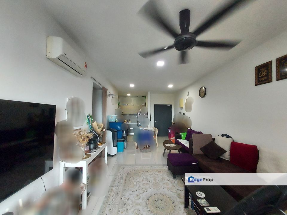 Facing Aeon mall, with balcony, walking distance to future LRT3 station, Selangor, Shah Alam