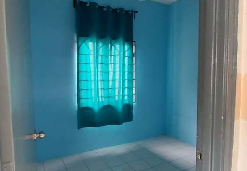 Jalan Pulau Angsa U10/26