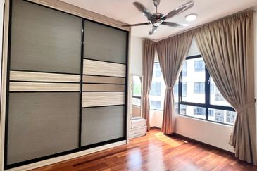 Renai Jelutong Residences