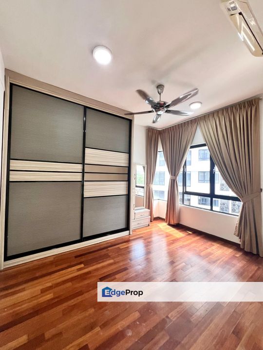 Kitchen cabinet, wardrobe, 2 carparks, Selangor, Bukit Jelutong