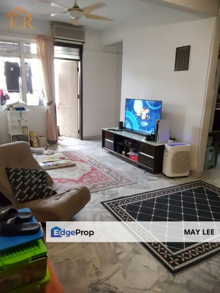 Partly Furnished Come with Lift @ Goodyear Court 7, Selangor, USJ