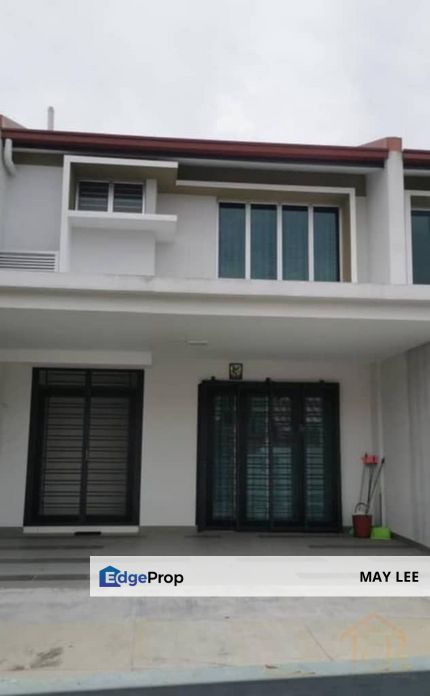 Double Storey Superlink @ Kota Bayuemas,Klang, Selangor, Klang