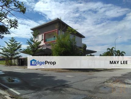 Super Under Value 3 Storey Bungalow @ Kota Bayuemas, Klang, Selangor, Klang