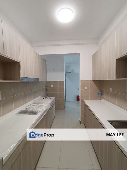 Brand New Berkeley Uptown Residence  Semi furnished Serviced Apartment For Rent!! ✨, Selangor, Klang