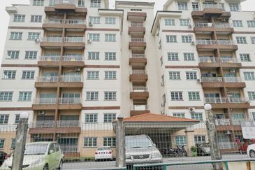 King's Height Apartment