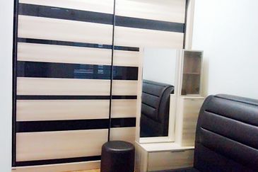 Fully Furnished 3R3B @ Sky Garden Condo