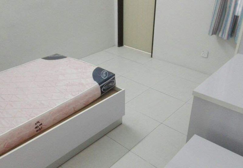 3 Storey Terrace House, 8R 6B @ Kampar Putra