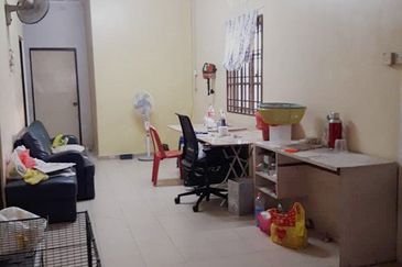 Single Storey Corner Lot @ Menglembu, Ipoh