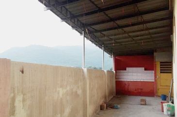 Single Storey Corner Lot @ Menglembu, Ipoh