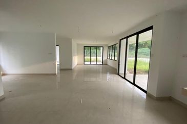 2.5 Storey Semi D, Luxury Twin Villas, Ipoh 