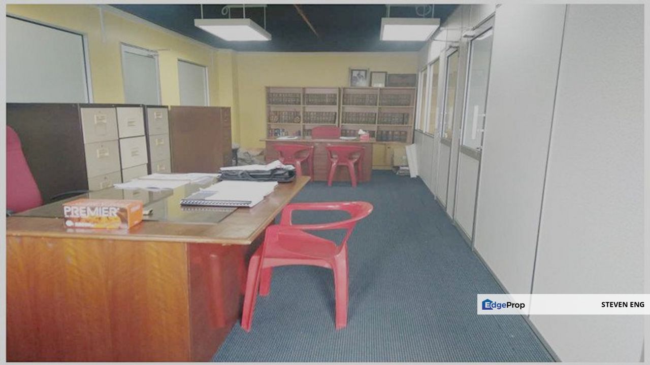 【RENOVATED】Office Space, Ipoh Greentown Square, Perak, Ipoh