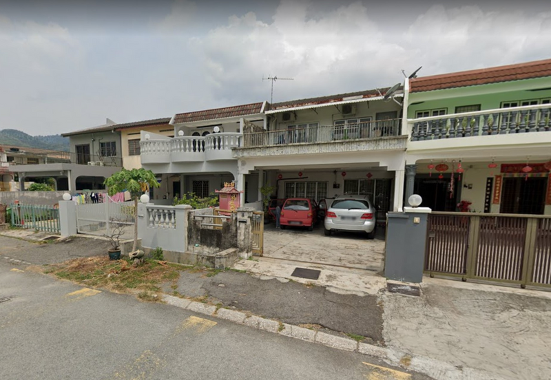 Double Storey, Taman Raja Izzuddin, Menglembu