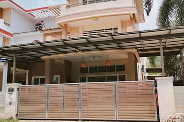 3 Storey Semi-Detached House @ Taman Pulai Mutiara